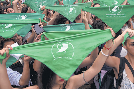 Protocolo contra la corriente