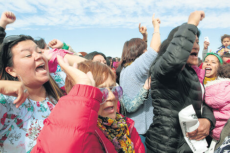 El encuentro del cierre se realizó en el Autódromo local, que se vio colmado de feministas.