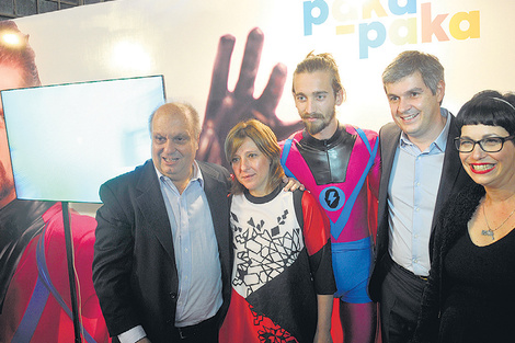 Hernán Lombardi y Marcos Peña en el lanzamiento de la temporada 2016 de las señales ahora en riesgo.