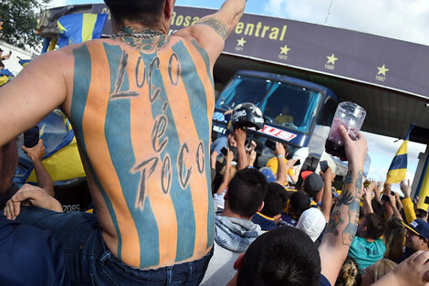 Los hinchas de Central despidieron al club en Arroyo Seco.