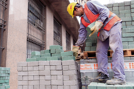 El Indice Construya releva la venta de insumos a obras privadas.