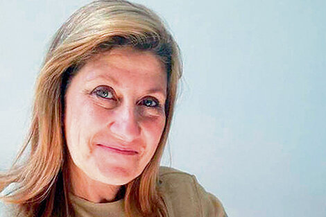 Genise es esposa de un oficial del Ejército, a quien defendió hace un año y medio en un juicio de lesa humanidad.