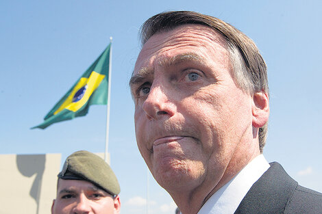 Bolsonaro se mostró partidario de que los alumnos filmen a los profesores que “adoctrinan” en el aula.