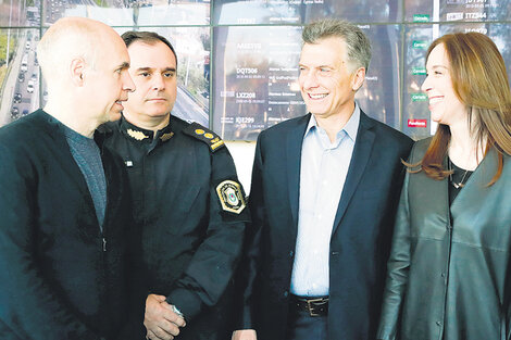 El bono para la administración pública nacional no fue extendido a empleados provinciales ni municipales.