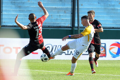 El gol de Zampedri con un muy buen puntazo cruzado. (Fuente: Sebastián Granata)