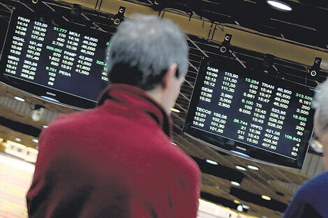 Las acciones registraron pérdidas de hasta el 80 por ciento en dólares.