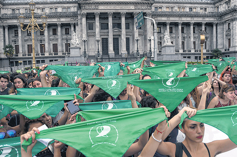 La presentación busca que el aborto sea tema en las campañas presidenciales.