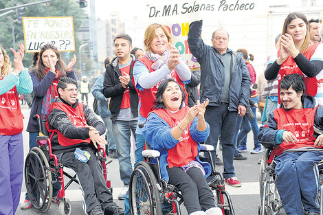 “La ciudad impone barreras a las personas con alguna discapacidad.”