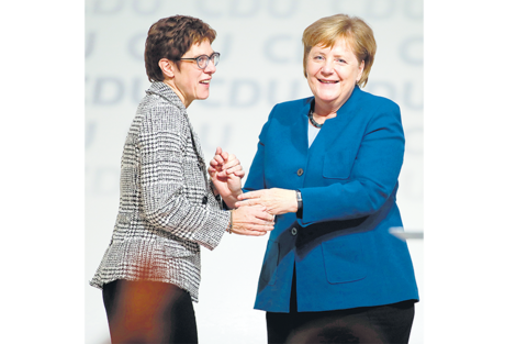 Kramp-Karrenbauer, la sucesora de Merkel