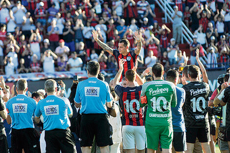 La pelota extrañará a un amigo