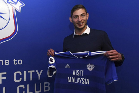 Sala viajaba para sumarse al Cardiff, que compró su pase por 17 millones de euros.