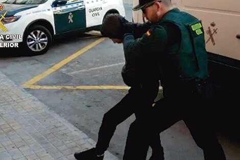 Tres de los detenidos en el pueblo de Callosa d’En Sarrià.