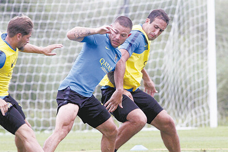 Nández se va alejando de La Boca