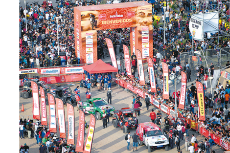 Una carrera extrema por los caminos y los costos