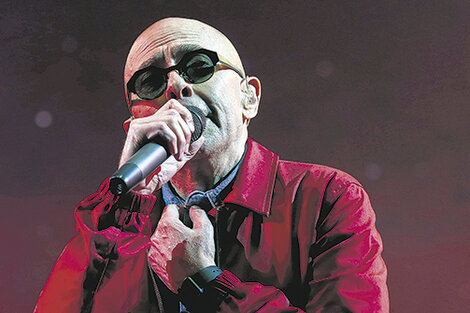 Carlos “Indio” Solari publicará sus memorias, escritas junto a Marcelo Figueras.