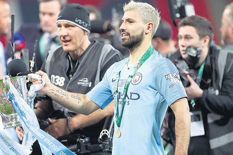 Agüero y Otamendi festejaron en Wembley