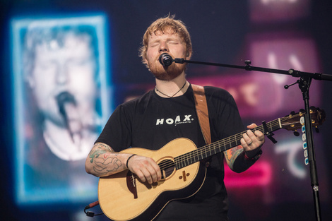 Sheeran cerró la noche, claro, con “Shape of you”.