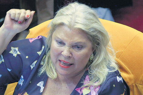 Elisa Carrió intenta blanquear escuchas ilegales que recibió “anónimamente”.