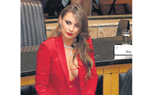 Una diputada demandará a los agresores machistas
