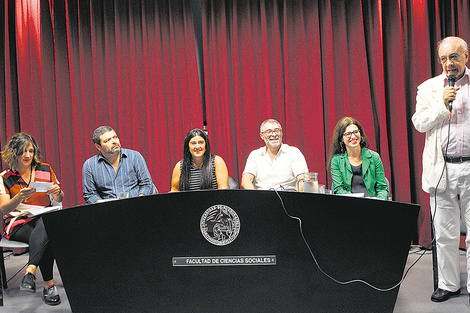 El debate fue organizado por la Facultad de Ciencias Sociales de la UBA.