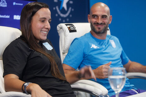 Florencia Romero y Lisandro López, durante la charla con los hinchas a través de las RRSS.