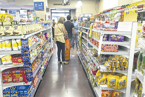 Los alimentos siguen trepando