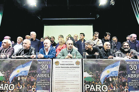 Paro, movilización y ollas populares