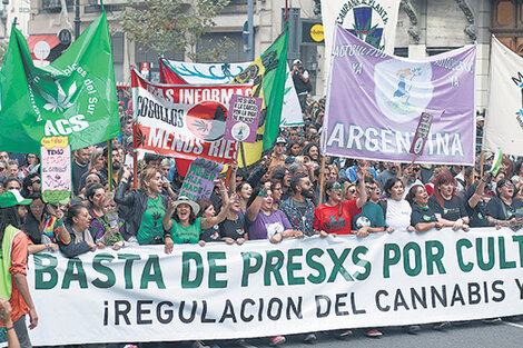 La cabecera de la vigésima edición en la Argentina de la Marcha Mundial por la Marihuana.