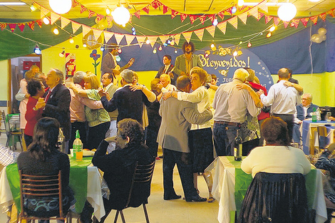 Regreso... repasa las conexiones que hay entre el pueblo real y el espacio “inventado” por Puig.