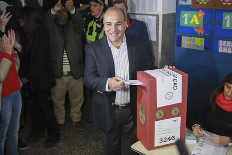 Elecciones en Tucumán: los primeros datos oficiales favorecen a Manzur