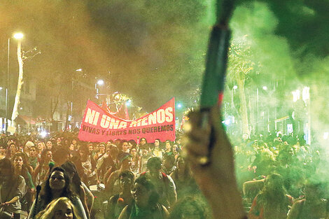 En la calle, juntas por quinto año, por todas