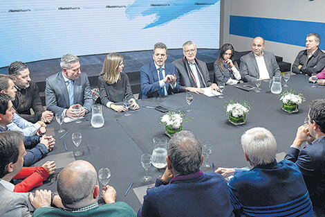 Fernández y Massa se toman el café del acuerdo