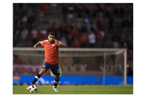 Britez estudo dos años en el rojo de Avellaneda.