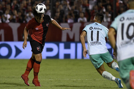 Fontanini es rescatado por el técnico.