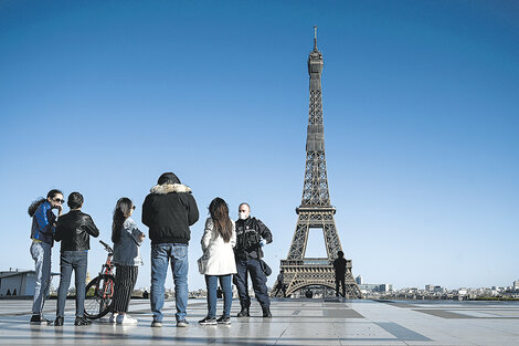 El deseo de libertad crece en una París que no se parece a sí misma