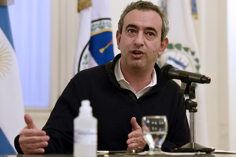El intendente puso el acento en asumir la necesidad de cuidados mutuos.