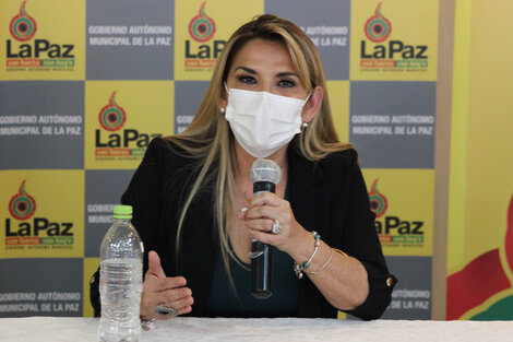 Jeanine Añez se contagió el coronavirus