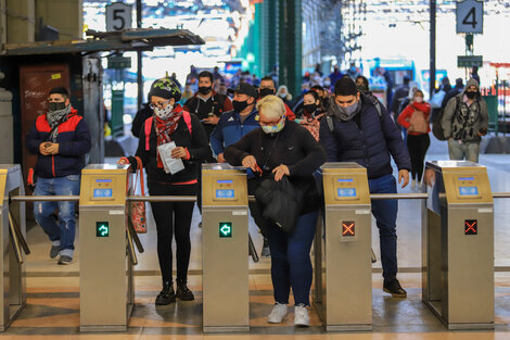 Cuarentena: el uso del transporte público volvió a niveles de abril