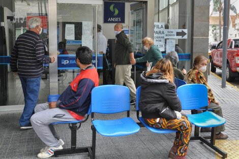 Anses volvió a extender el plazo para el pago de créditos tomados por jubilados