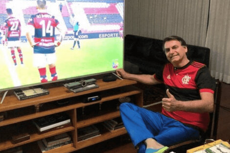 Fútbol por TV a la medida de Bolsonaro  