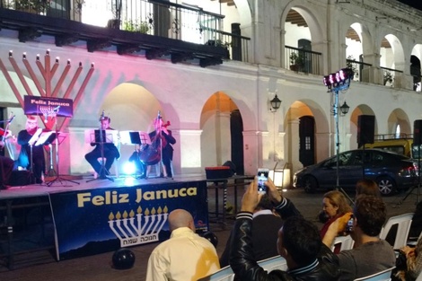 Una celebración de la colectividad judía en el Cabildo