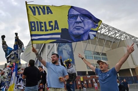 Delirio y amor por Bielsa en las calles de Leeds