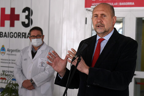 Perotti  dijo que el hospital "nos potencia enormemente".  