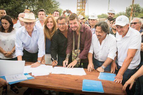 Hay “un gran compromiso para dotar de agua a las comunidades”