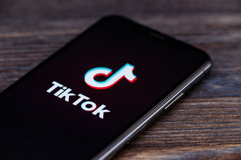 Estados Unidos evalúa prohibir aplicaciones chinas como TikTok