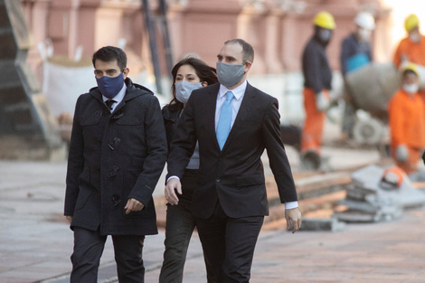 Martín Guzmán en camino en la Casa Rosada: "Administramos la emergencia".