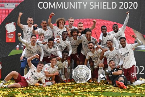 Arsenal superó a Liverpool en los penales y se quedó con la Community Shield