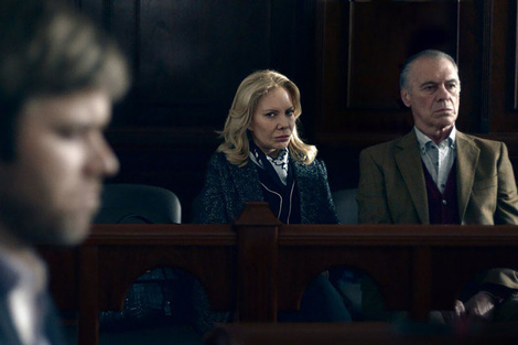 Cecilia Roth, Miguel Ángel Solá y Benjamín Amadeo en una escena del film.