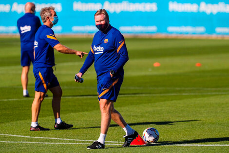 Primera práctica de Koeman en un Barcelona post Messi.