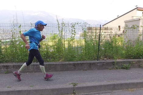 Una carrera de película: a los 85 años no deja de entrenar